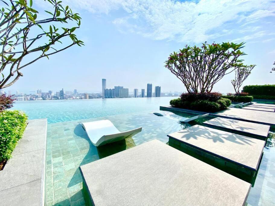 Beacon Executive Suites George Town Eksteriør bilde